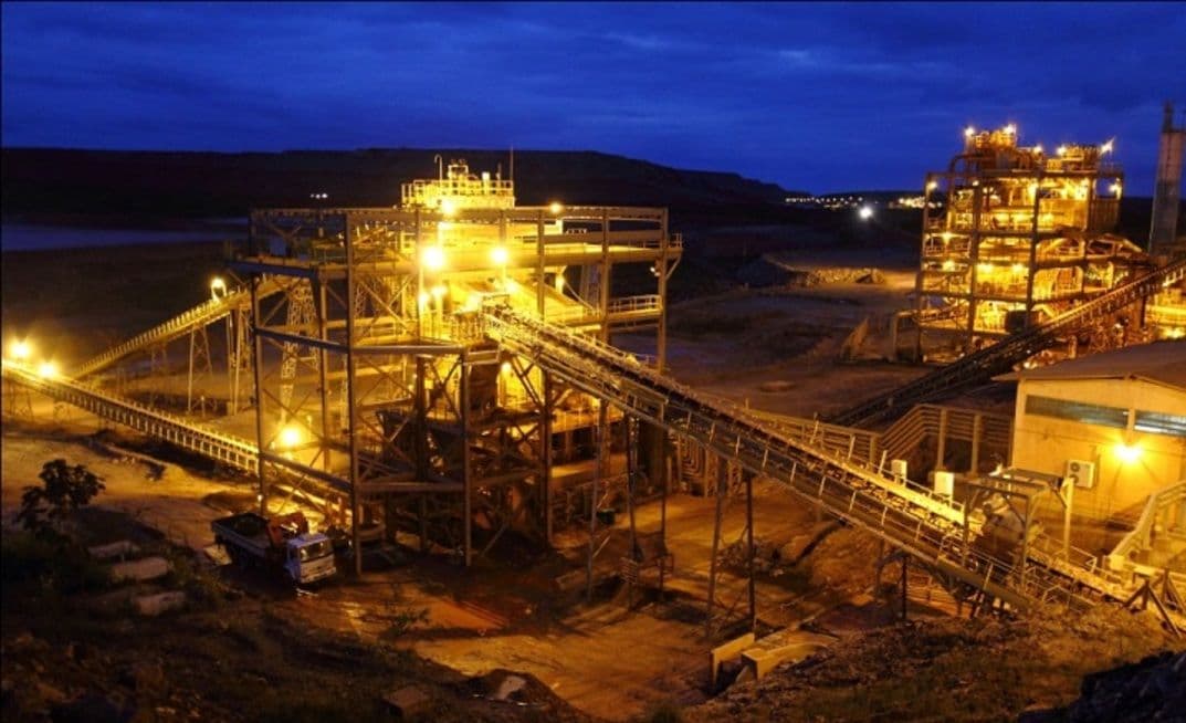 Produção total da Aura aumenta 16% e soma 74.2 mil onças no trimestre