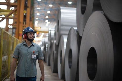 Importações e tarifas americanas impactam desempenho em 2025
