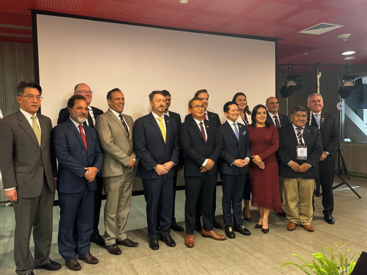 AMIG Brasil propõe comitê para debater marcos regulatórios da AL