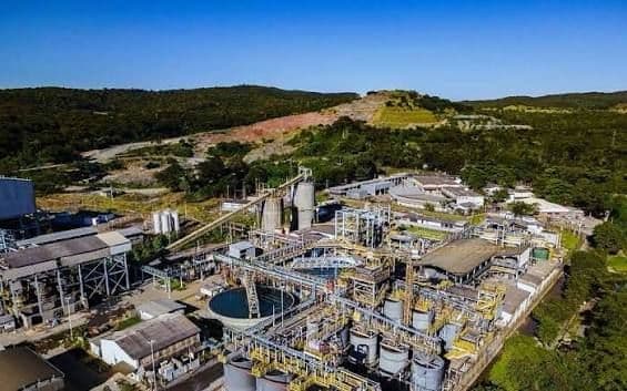 Produção da Aura Minerals totaliza 75.4 mil onças no trimestre